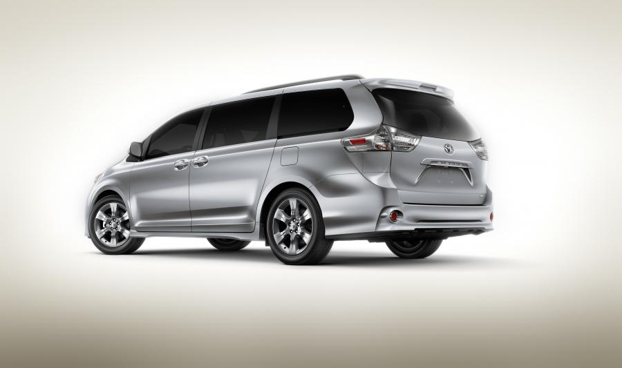  Toyota Sienna SE 2010 года  (фото 49 из 50)